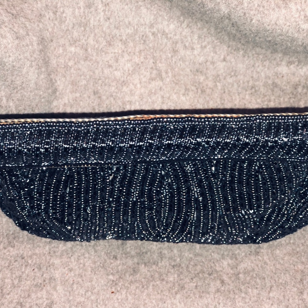Purse - Picture 4 of 4